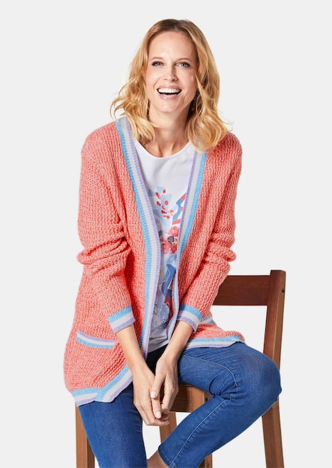 Strickjacke in raffinierter Struktur