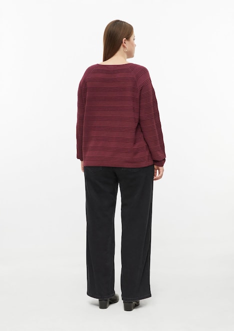 Pullover mit Strukturstreifen