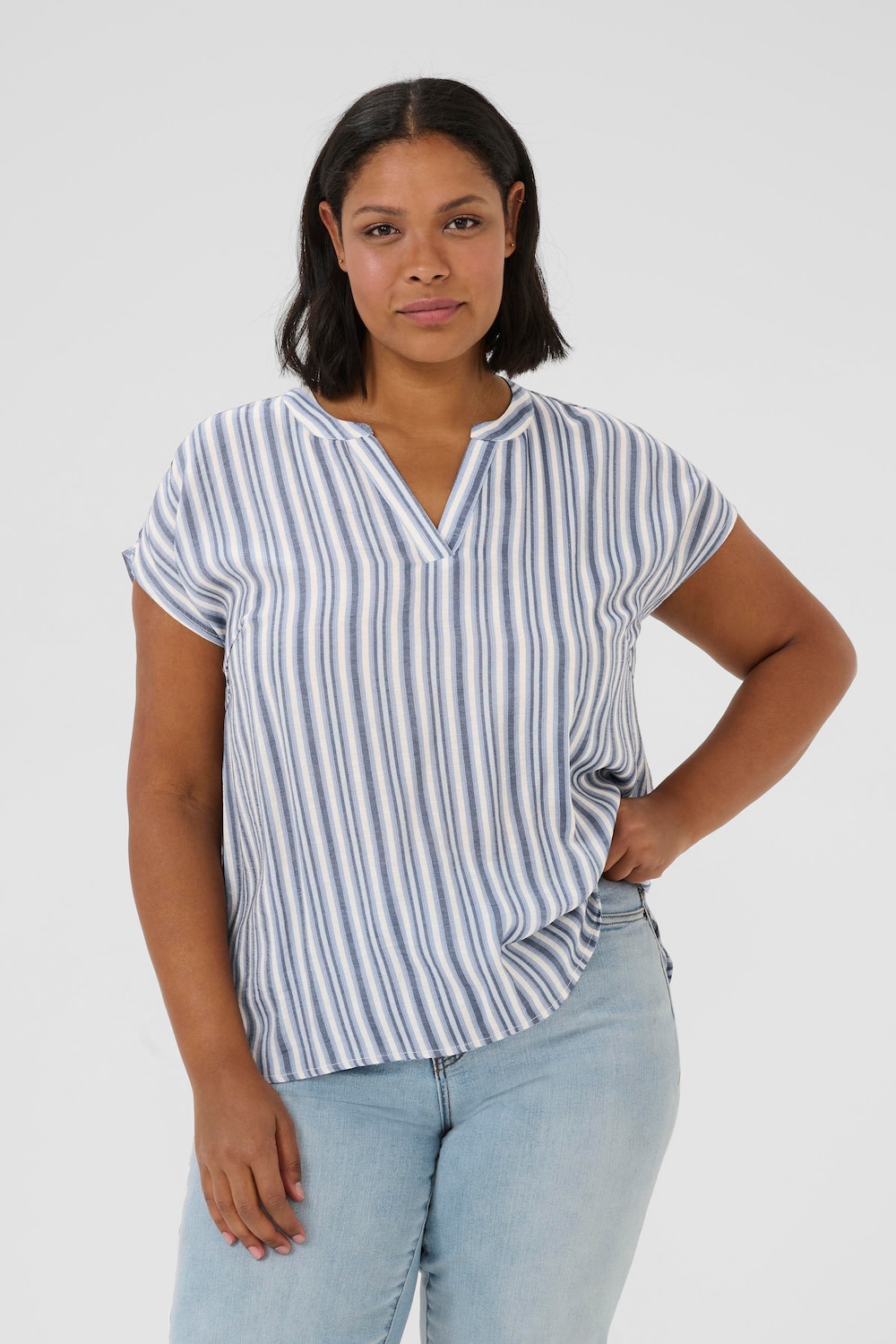Kurzarm-Bluse Regular fit