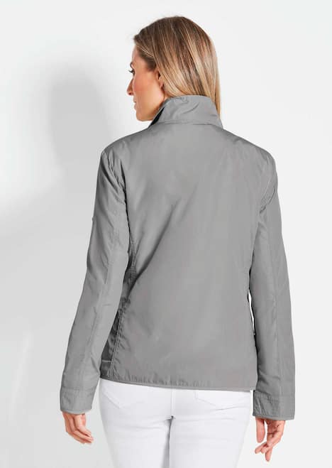 Modieus jack voor het tussenseizoen