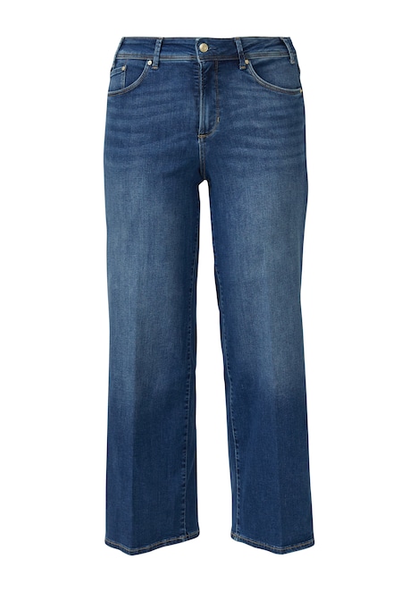 Jeans / Mid Rise / Wide Fit