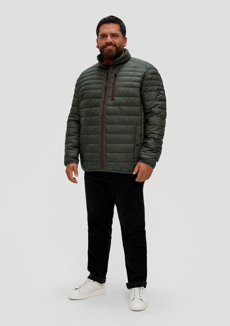 Gesteppte Outdoor-Jacke mit Stehkragen