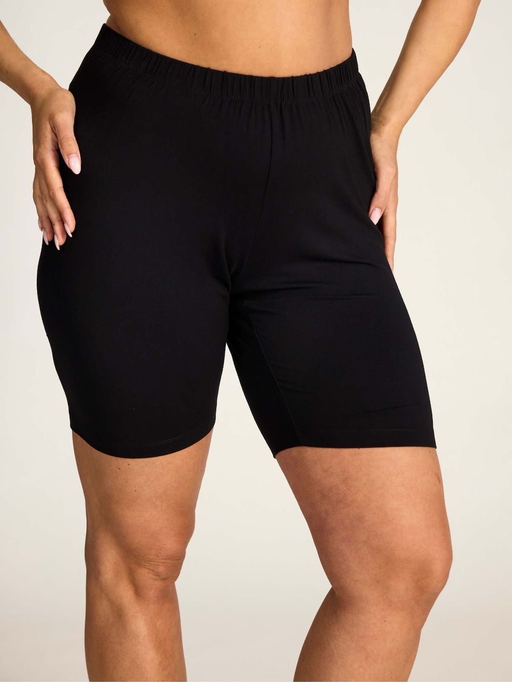 Kurze hose Laura