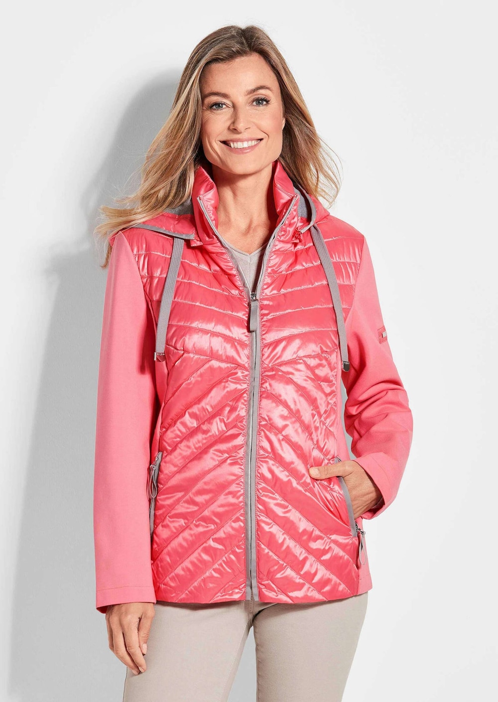 Jacke mit Stehkragen