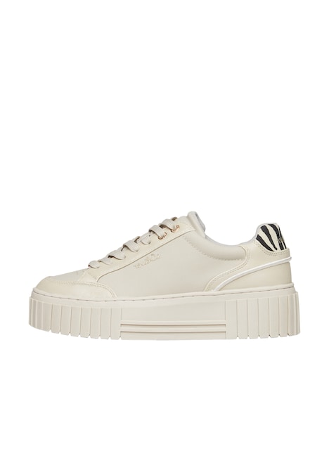 Sneaker mit Plateau-Sohle und Leo-Detail