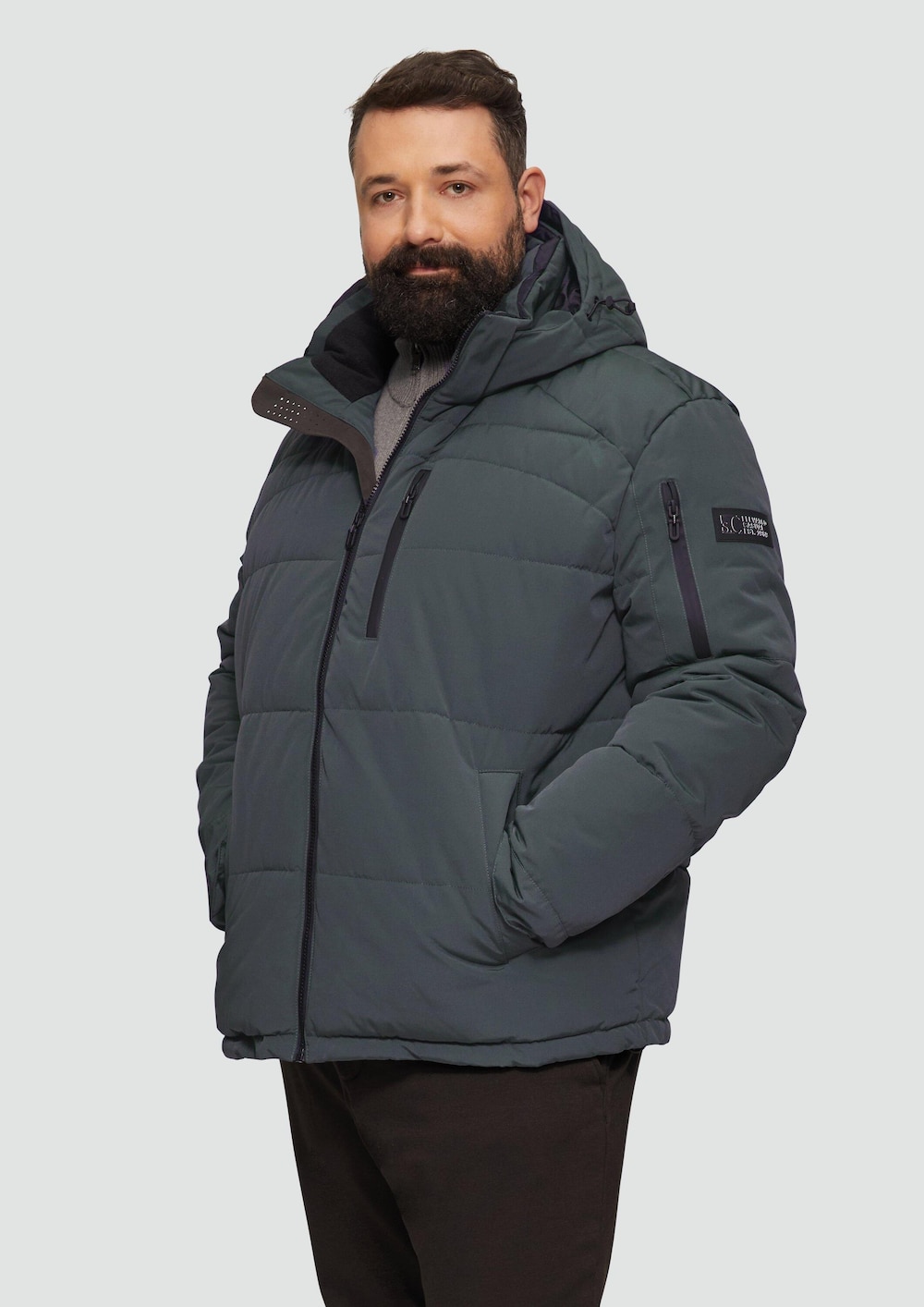 Wasserabweisende Steppjacke mit abnehmbarer Kapuze