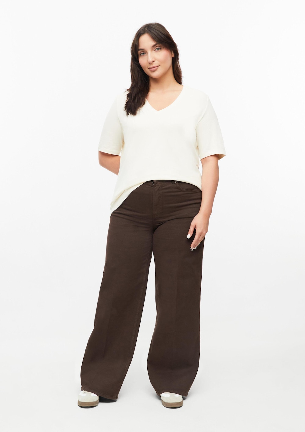 Jeans / High Rise / Wide Fit