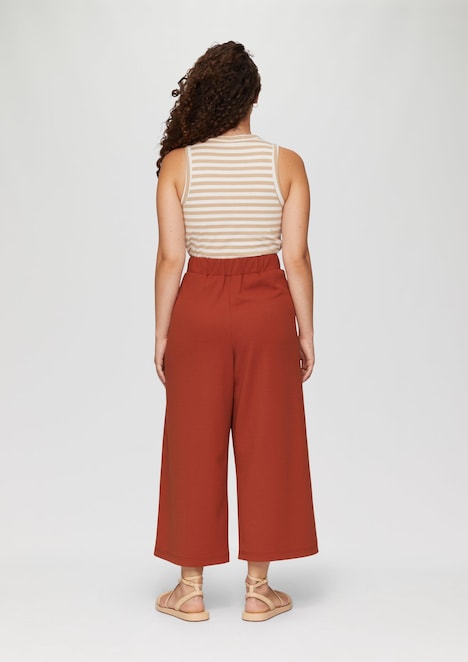 Elastische Wide-Leg-Hose aus Crêpe