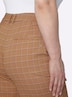 Bügelfalten-Hose Bügelfaltenhose mit ansprechendem Karomuster erhöht Formbund