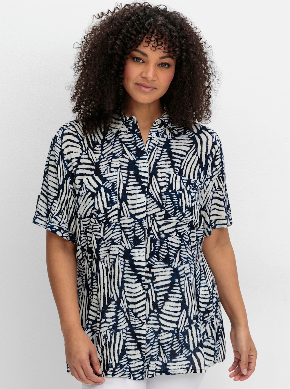 Kurzarmbluse Hemdbluse mit Alloverdruck Kurzarm Sonstiges Muster Hemdkragen