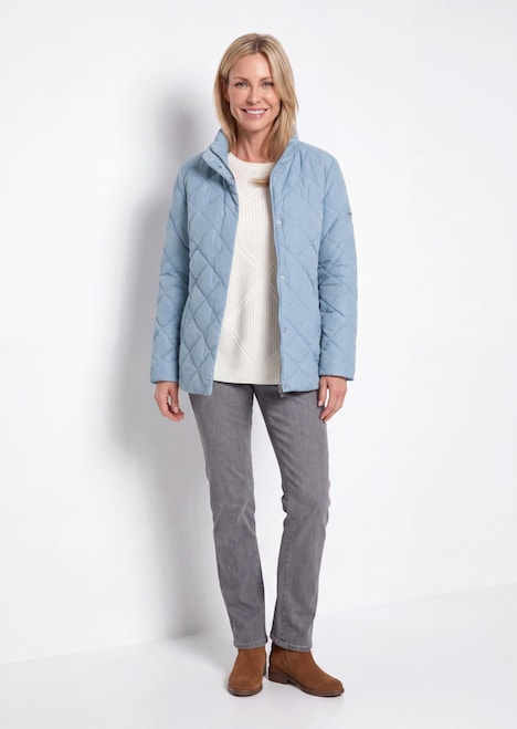 Moderne Winterjacke mit Stehkragen
