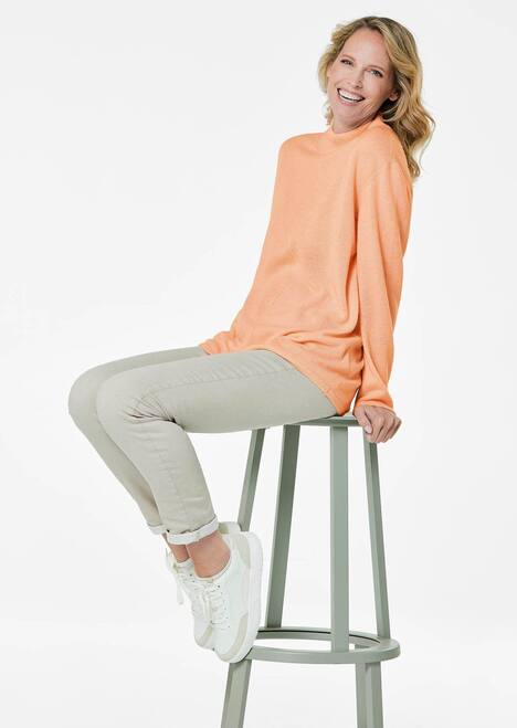 Kuschelweicher Kaschmirpullover mit Kragen