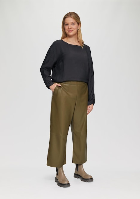 Viskose-Bluse mit elastischem Saum