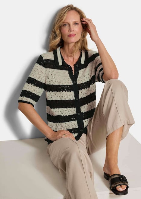 Ajourjacke in maritimen Look