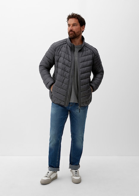 Steppjacke mit Stehkragen