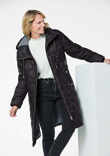 Wintermantel mit Stehkragen und Kapuze