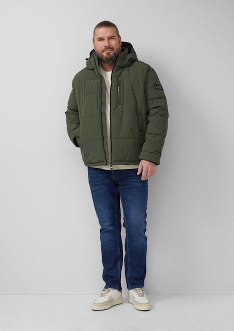 Wasserabweisende Pufferjacke mit abnehmbarer Kapuze