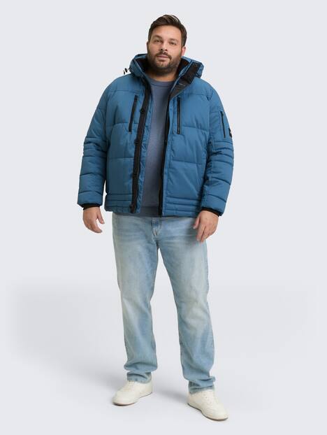 Pufferjacke mit abnehmbarer Kapuze