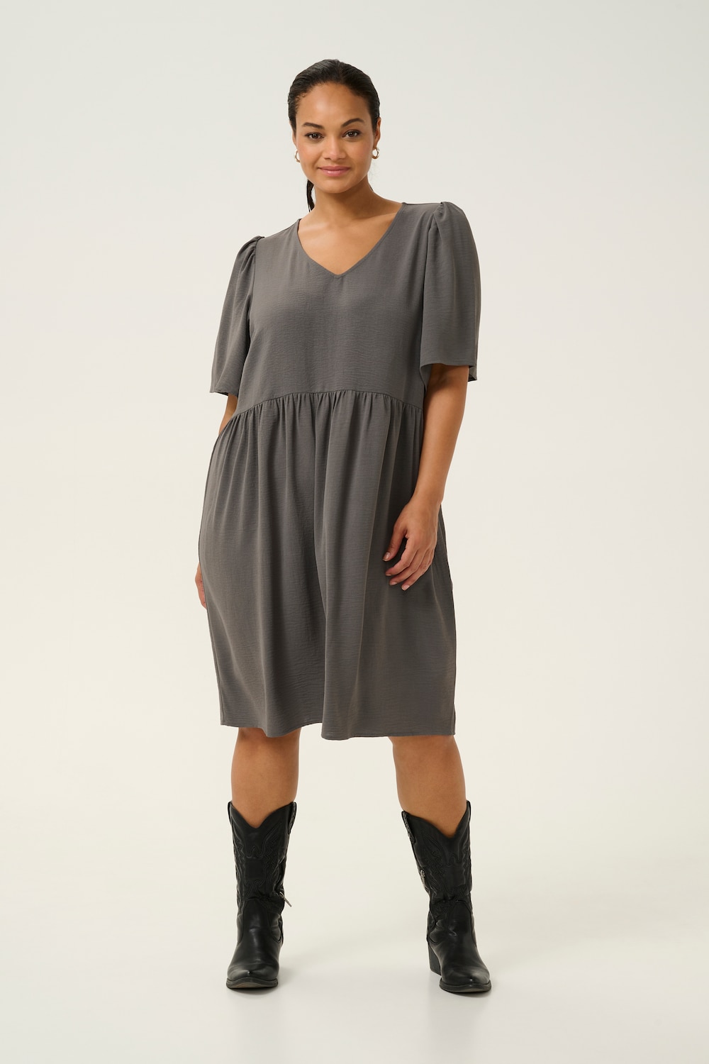 Kleid Regular fit