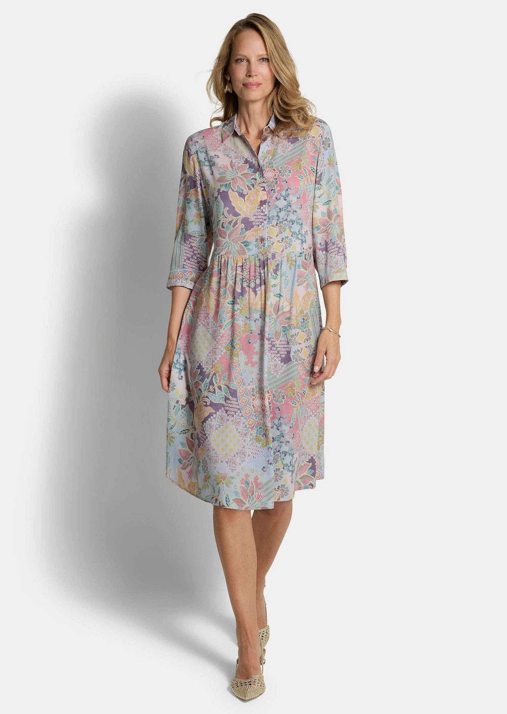 Elegantes Viskosekleid mit Patch-Muster