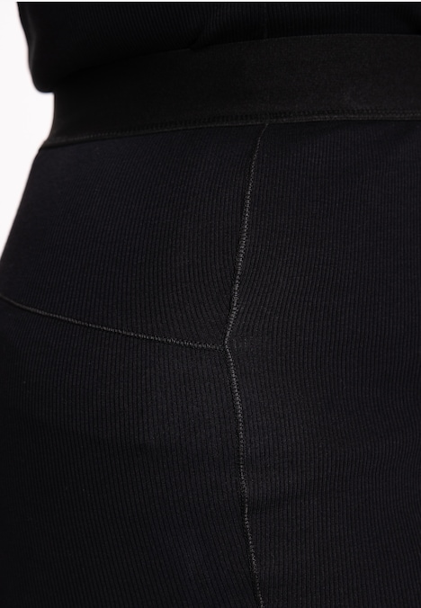 Radhosen mit einem elastischen Bund
