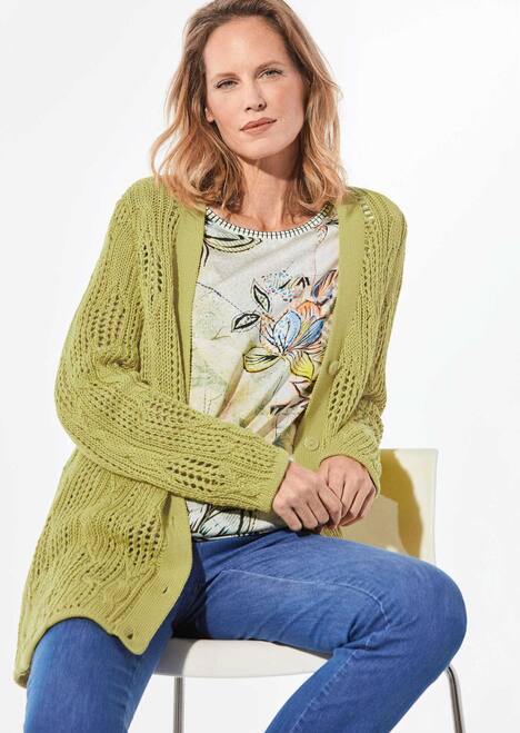 Strickjacke mit Knöpfen