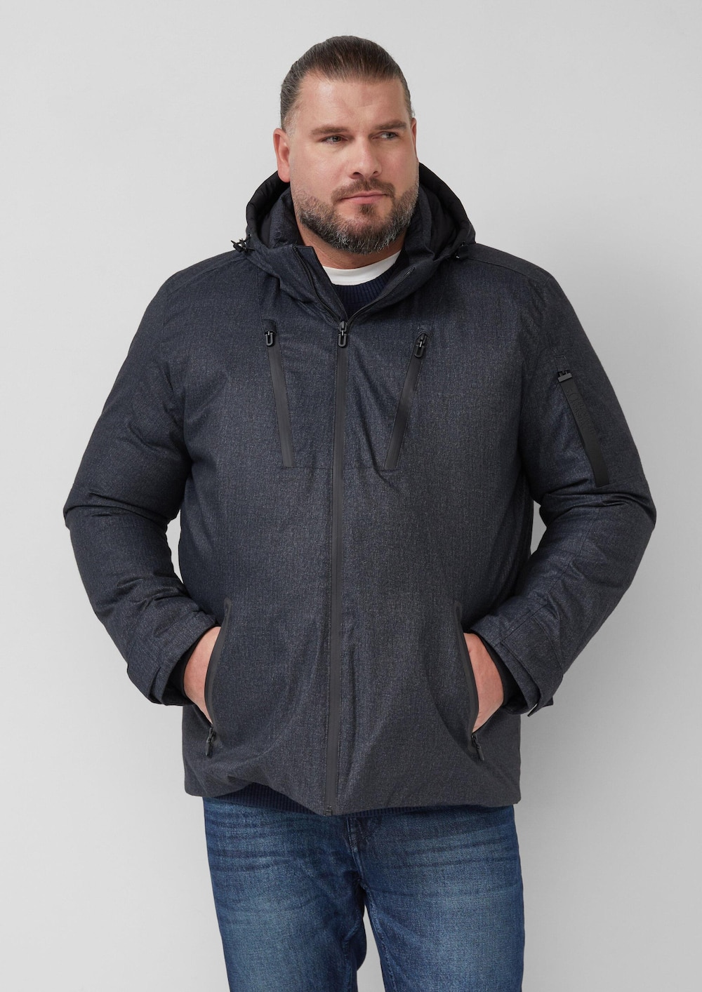Wattierte Jacke mit Kapuze
