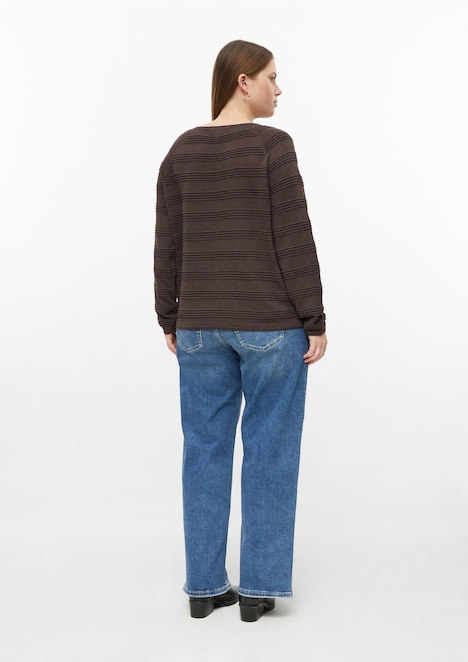 Pullover mit Strukturstreifen