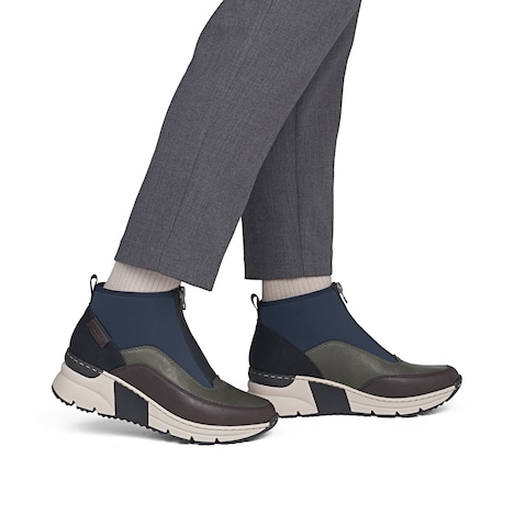 Sneaker High N6352