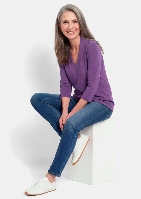 Elegantes Basic-Shirt mit V-Ausschnitt