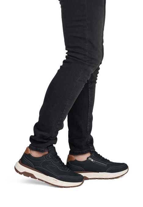 Sneaker Low 06100