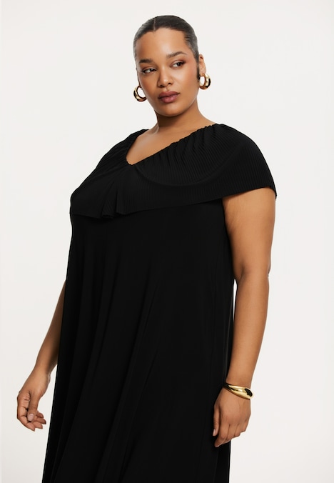 Kleid mit falten