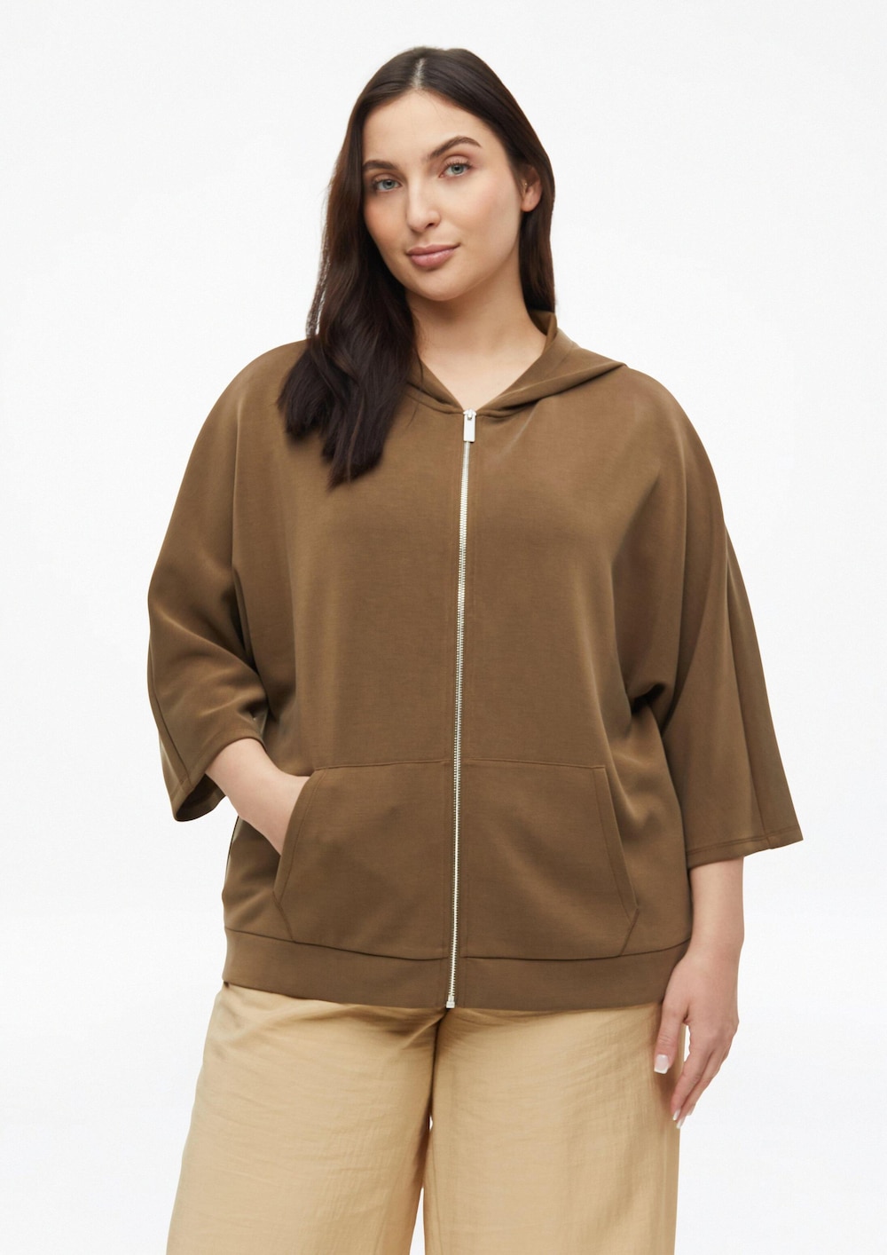 Sweatjacke aus Scuba mit weitem 3/4-Arm