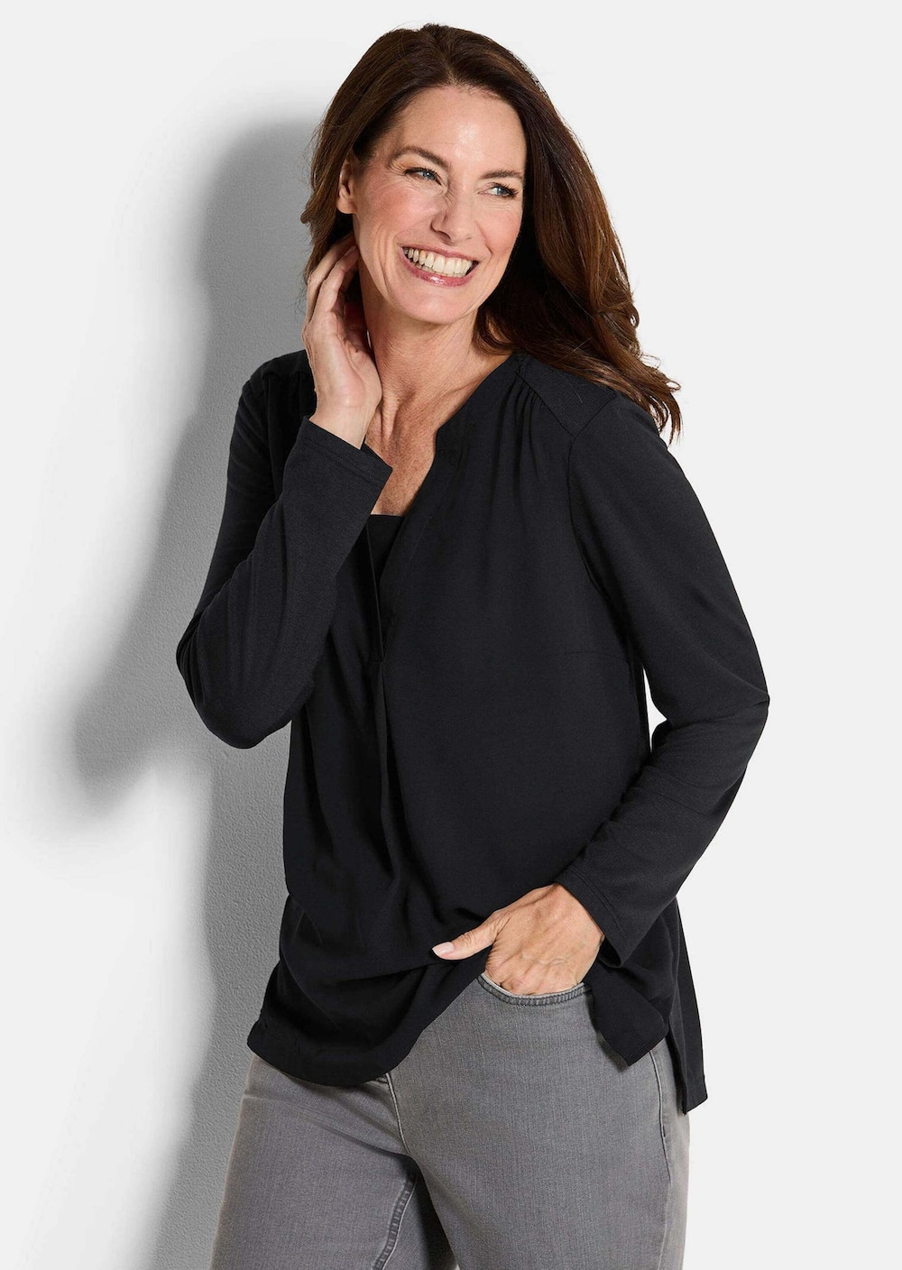 Langarm Damen Unibluse mit Chiffoneinsatz und Rundhalsaussschnitt