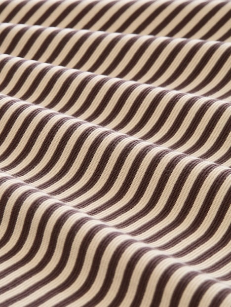 Langarmshirt mit Knopf-Details