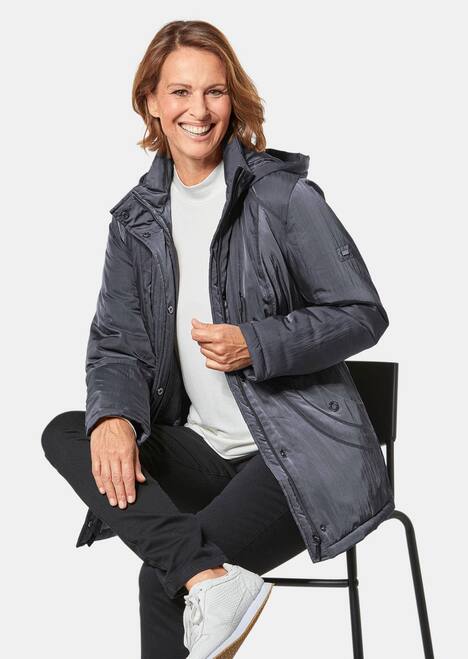Jacke mit Kapuze und Steppfutter