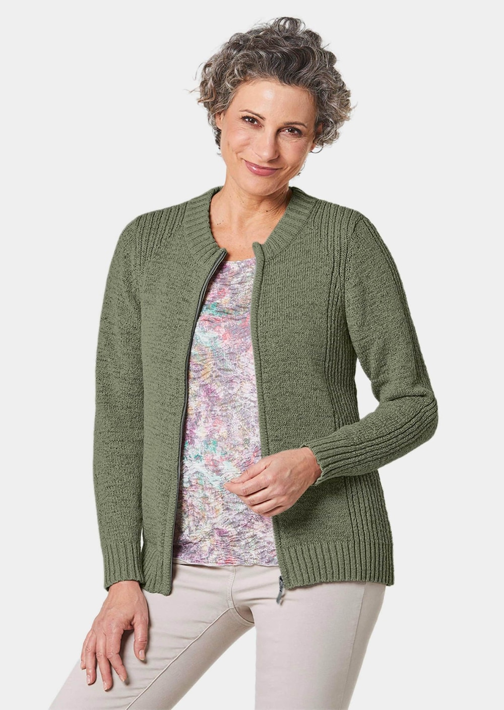 Strickjacke aus Bändchengarn in schöner Melange-Optik