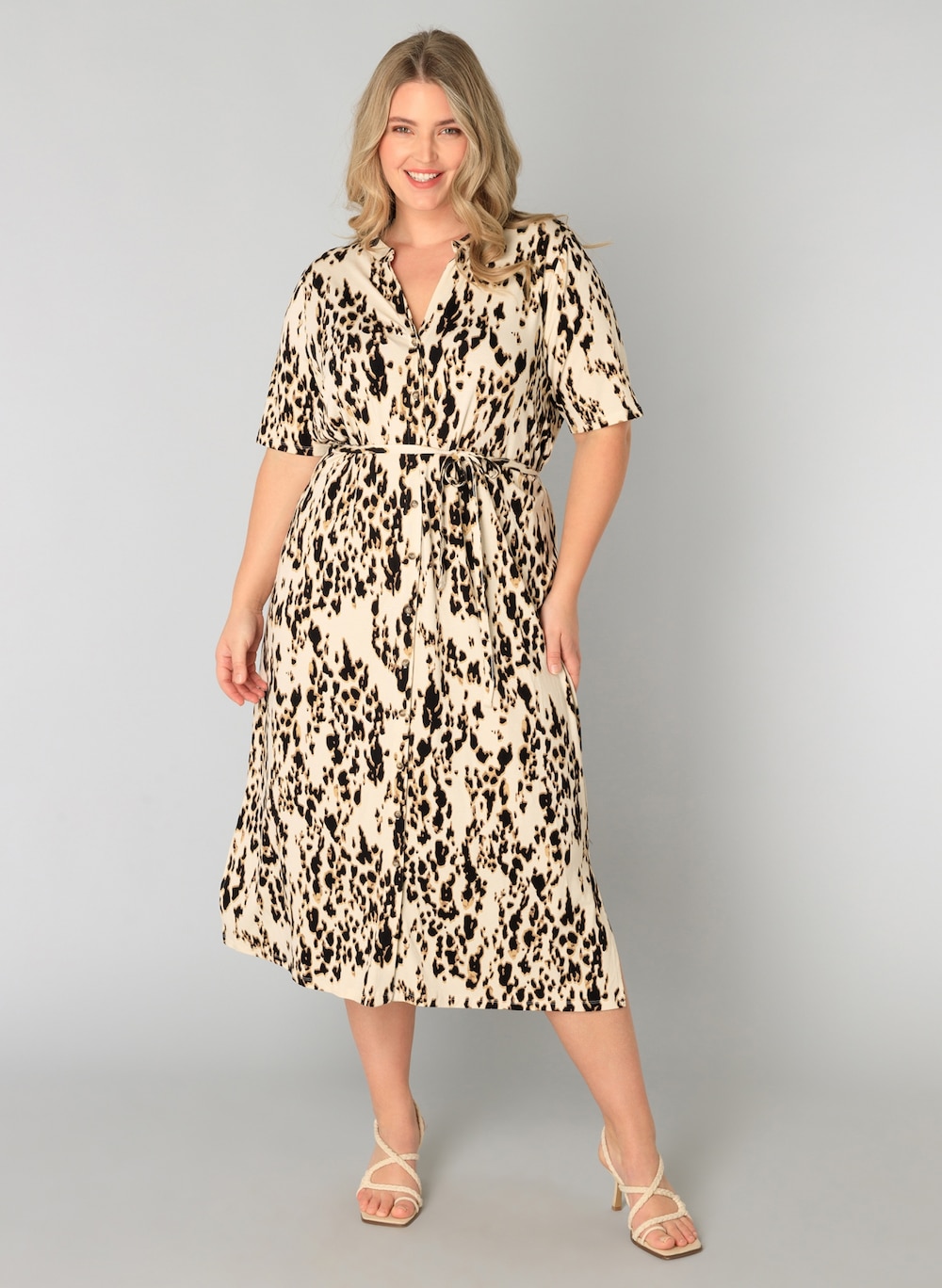 Kleid Hamida Essential