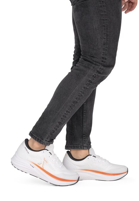 Sneaker Low U4102