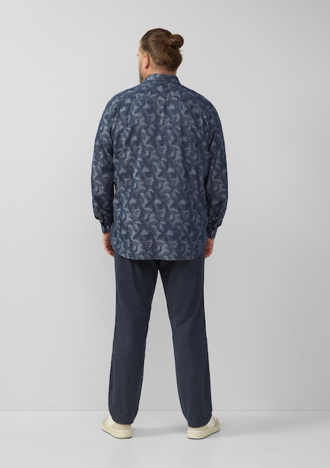 Regular Fit: Leichtes Jacquard-Hemd mit Button-Down-Kragen