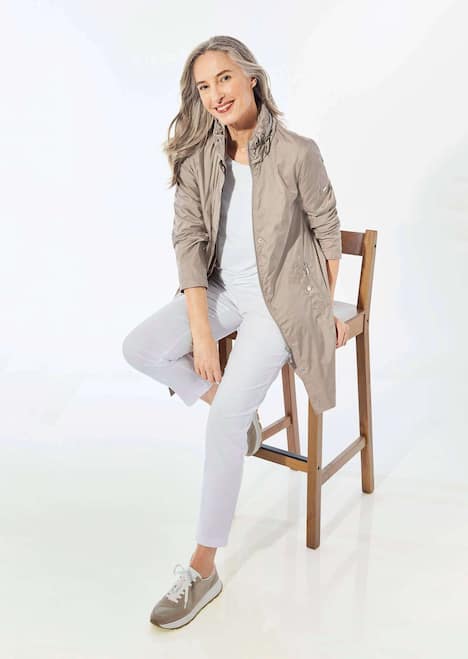 Leicht wattierter Kurzmantel