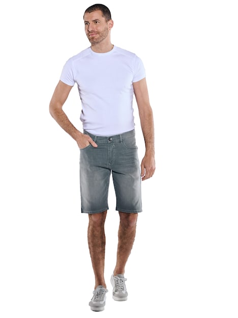 Herren Bermuda slim fit , Hellgruen