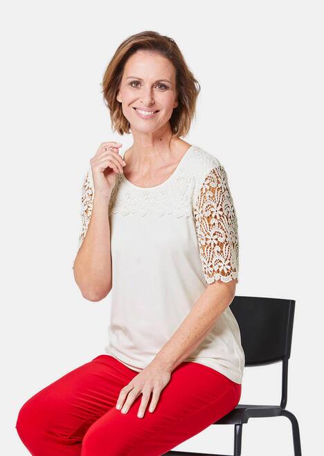 Viskose-Blusenshirt mit Spitze