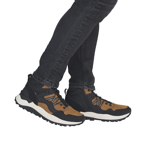 Schnürstiefel U1370