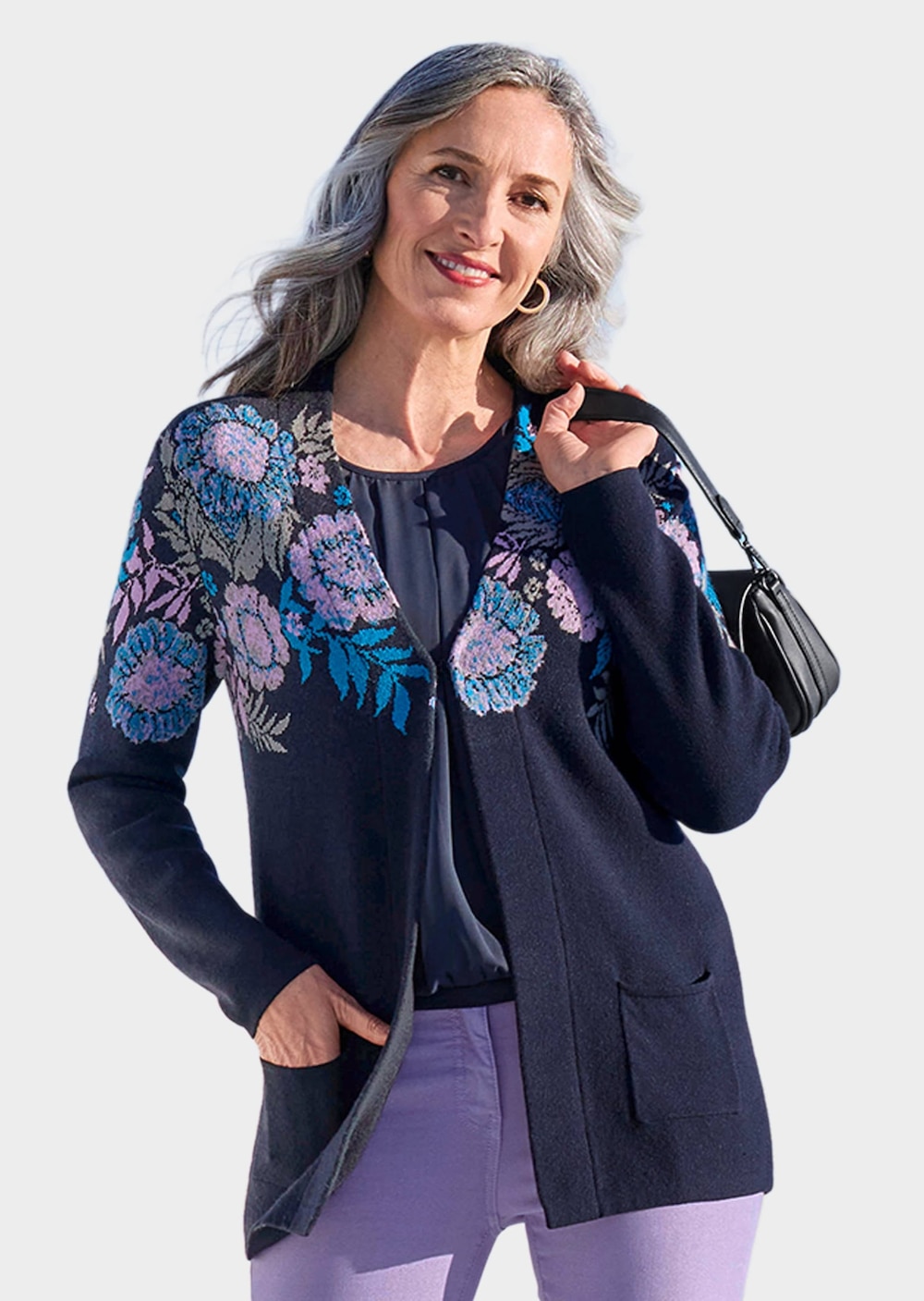 Strickjacke mit V-Ausschnitt