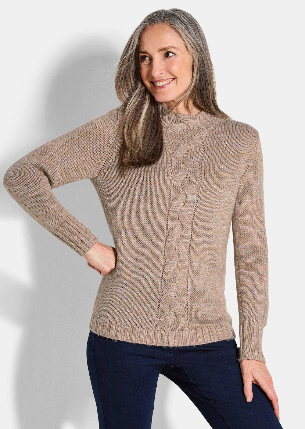 Hüftlanger Langarmpullover, Zopfstrick