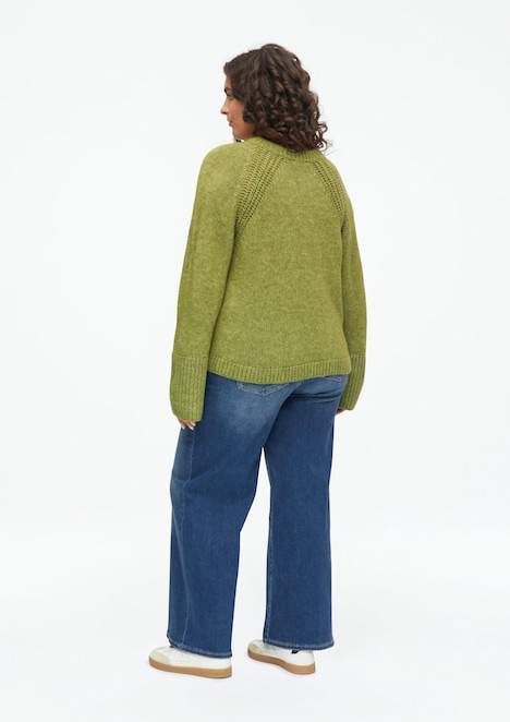 Raglanpullover mit Rippdetails