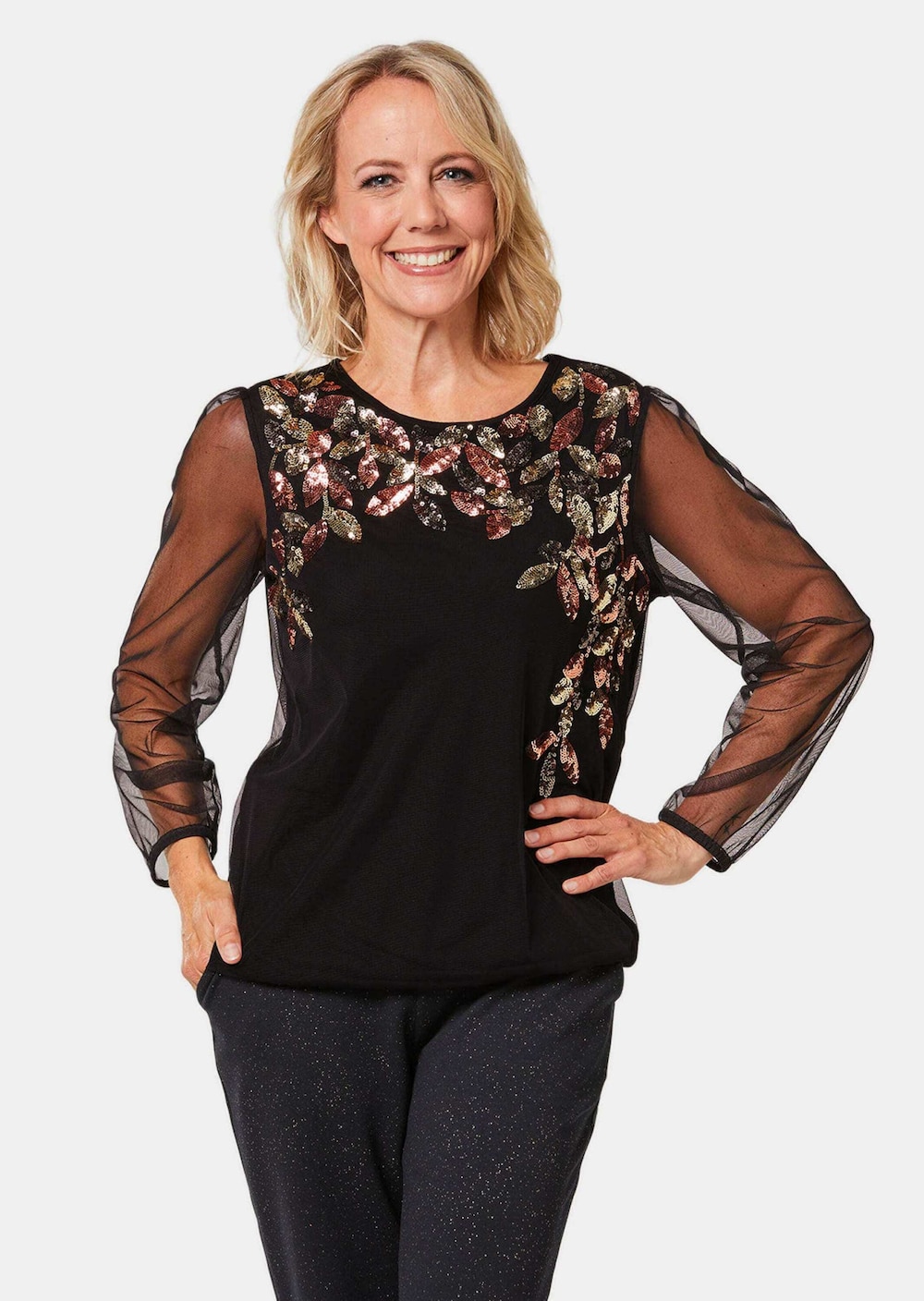 Shirt mit aufwendiger Paillettenstickerei