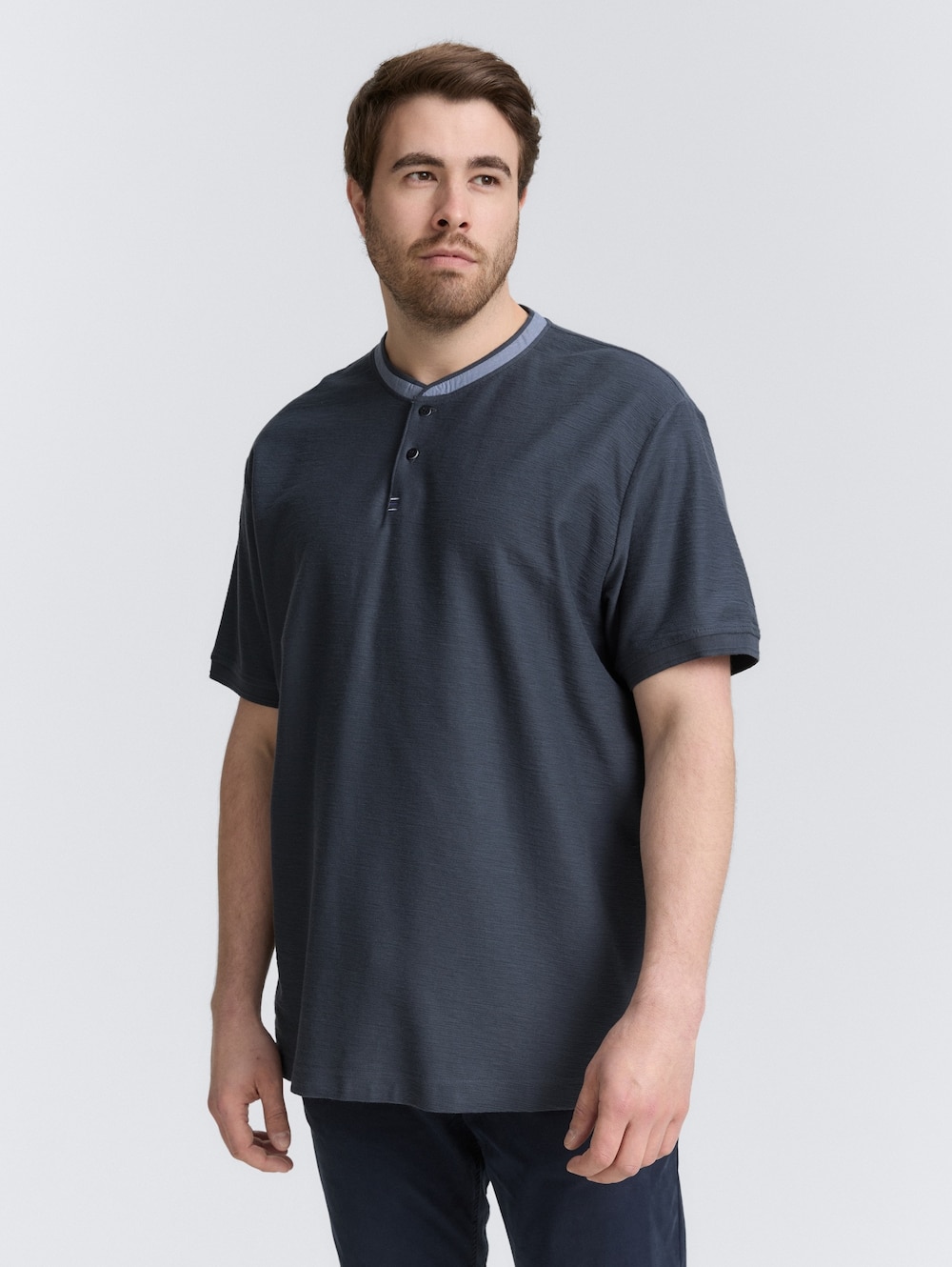 Poloshirt mit Stehkragen