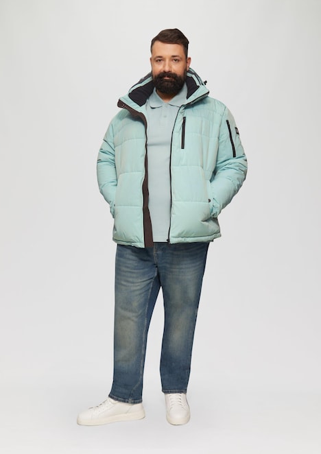 Wasserabweisende Steppjacke mit abnehmbarer Kapuze